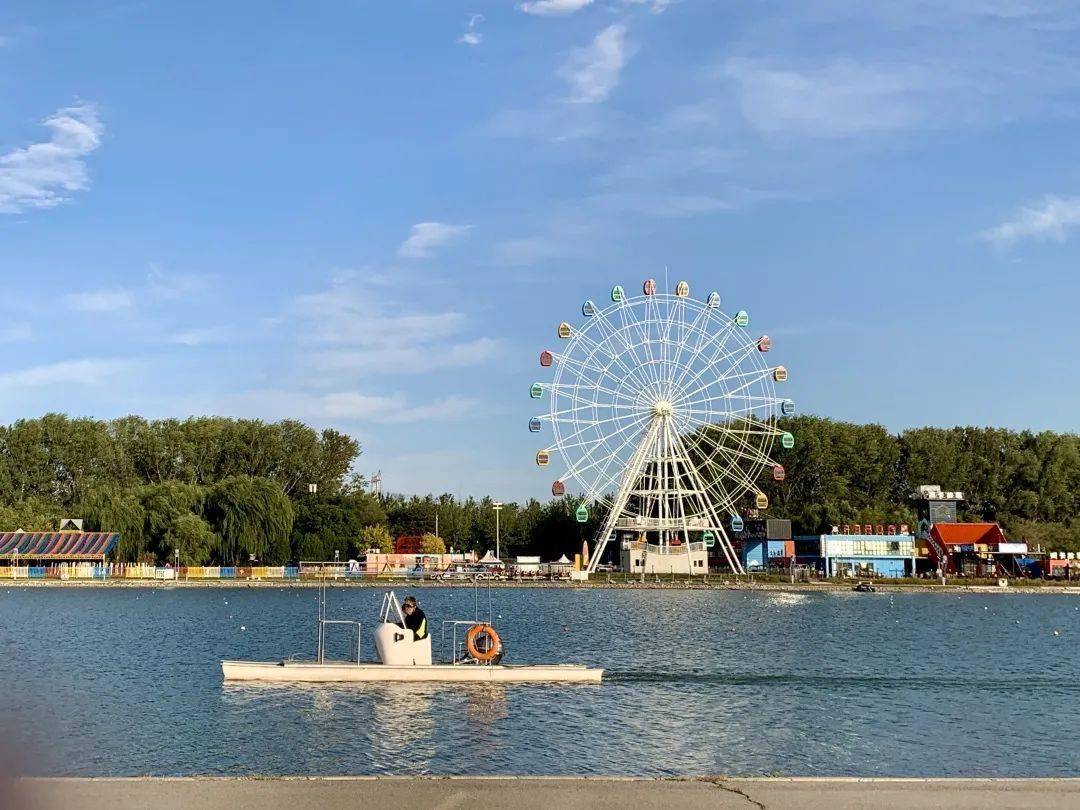女神节专刊丨水上公园的拼命三娘