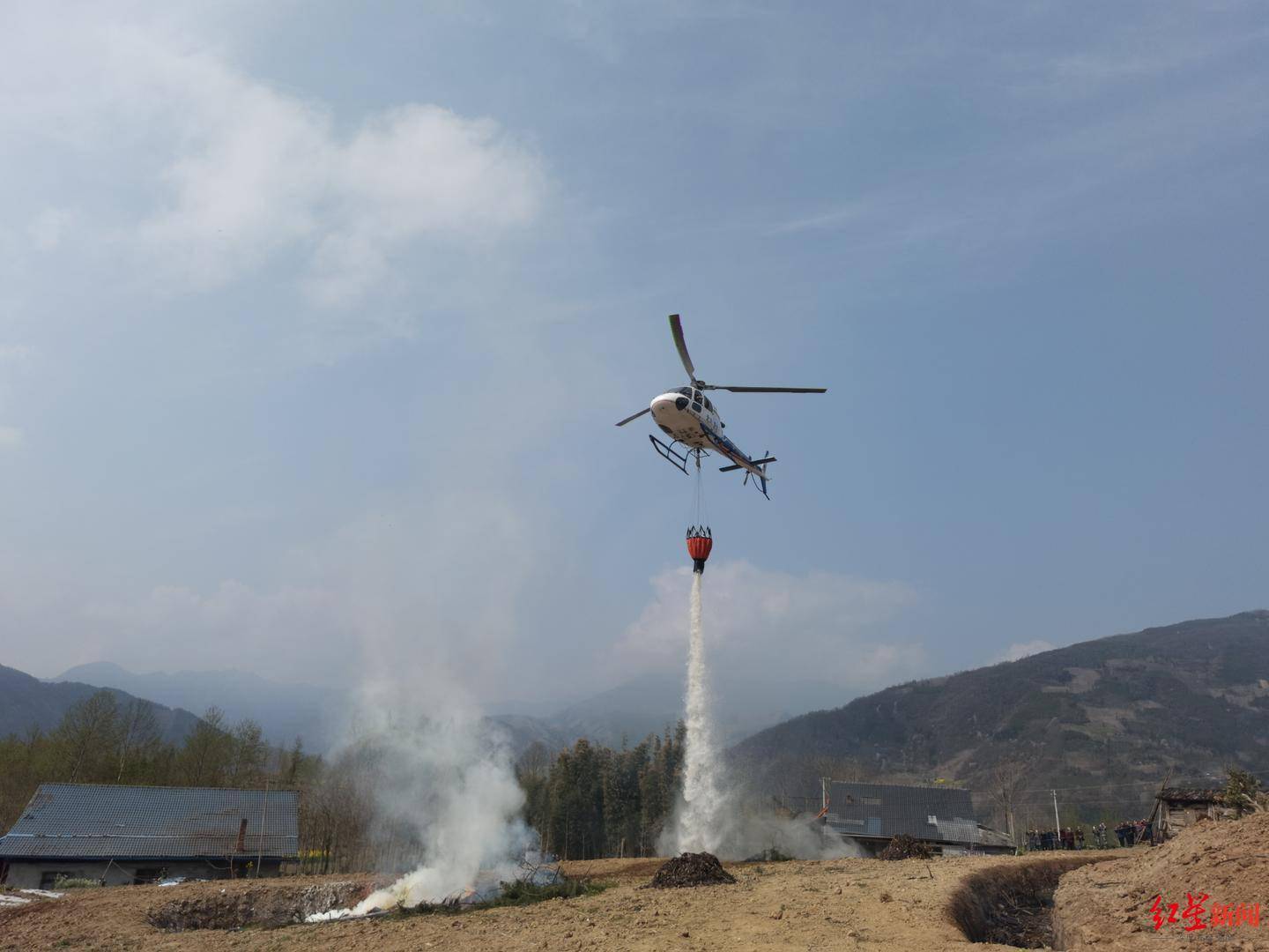 5g 无人机 直升机 北川演练高科技森林防灭火