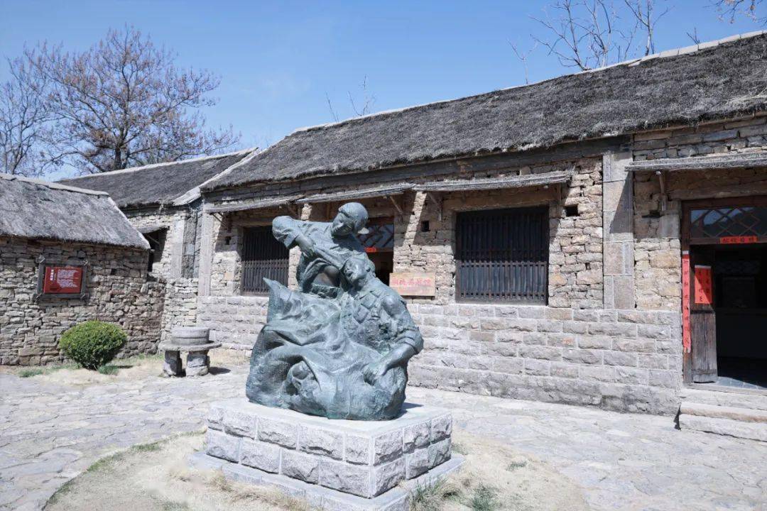 明德英展馆