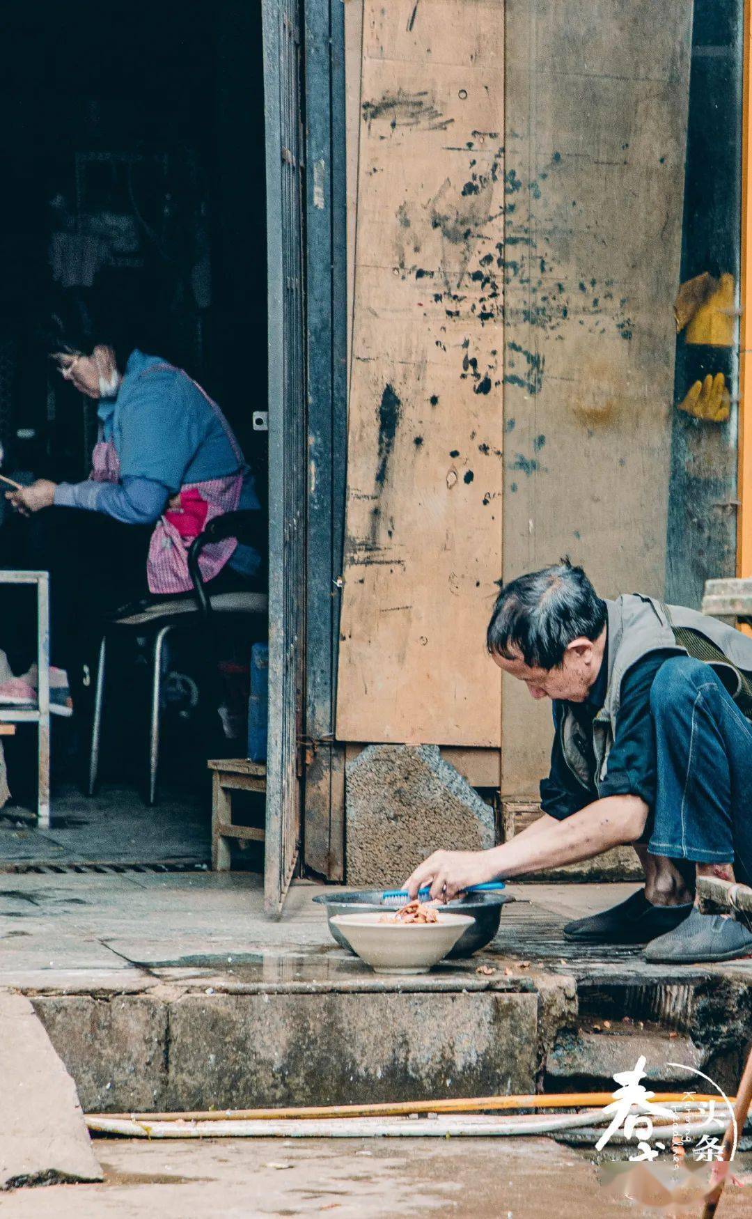 又发现昆明一老街好逛人少随手一拍都是复古大片