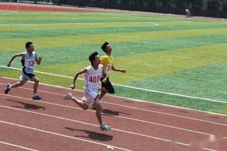 "宁跑五公里,不跑400米"-文附部队400米障碍赛精彩图文