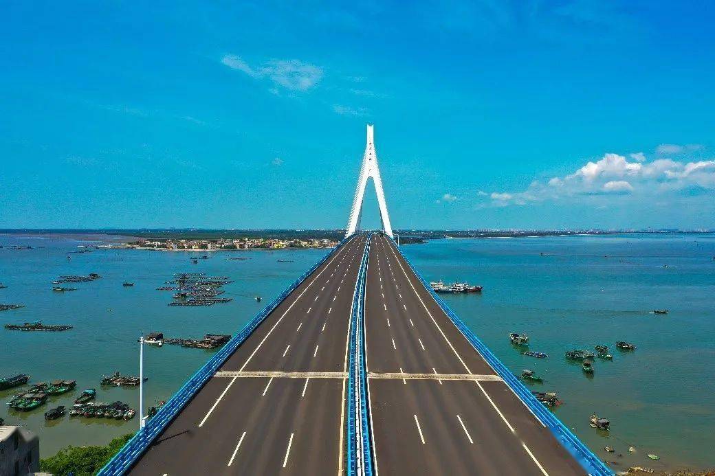 《重大基础设施全过程工程咨询理论与实践——海南铺前跨海大桥建设