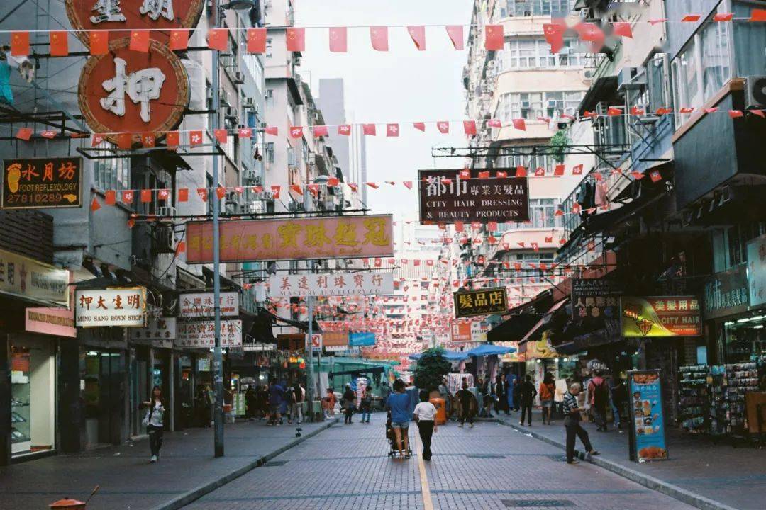 打卡地 · 南风拂面,依山傍海的香港_建筑