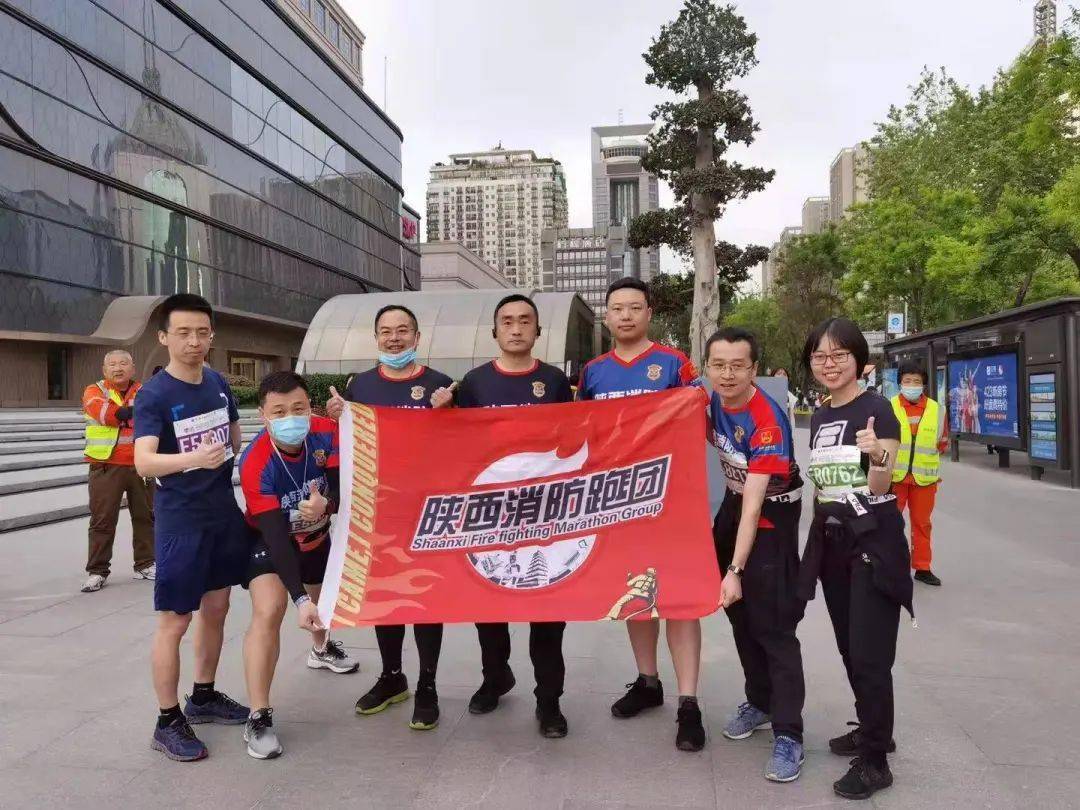 三秦"蓝团"出道,集体亮相"西马"