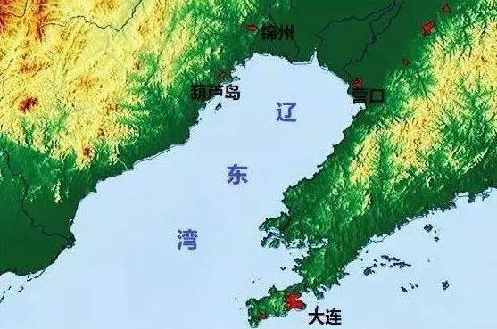 辽东半岛在东北亚早期文化交流中的枢纽地位——以考古学为视角