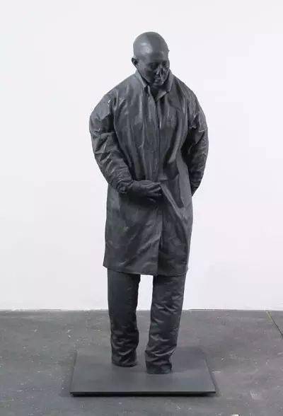 juan muoz | 20世纪80年代最重要的现代雕塑家之一