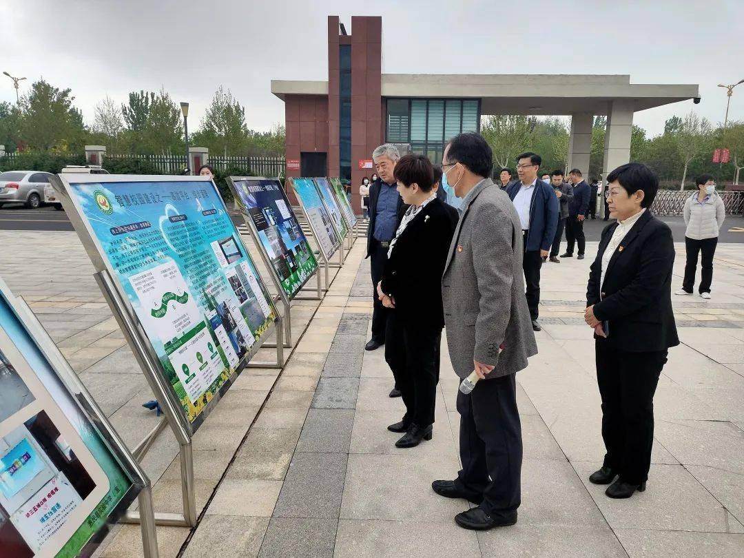 滨州市教育局张金梅同志调研我县教育工作情况