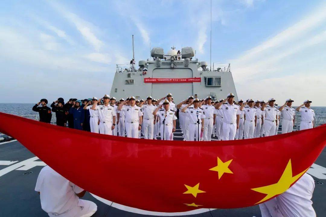 每年的4月23日,是中国人民解放军的海军节.