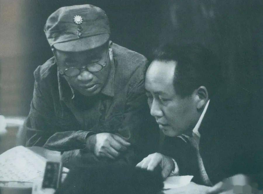 【党史百年·历史瞬间】4月24日
