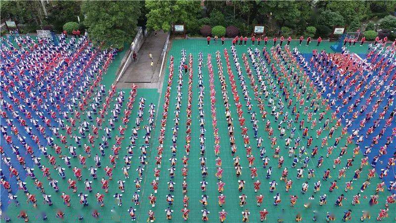 玉屏印山民族小学举办首届体育艺术节