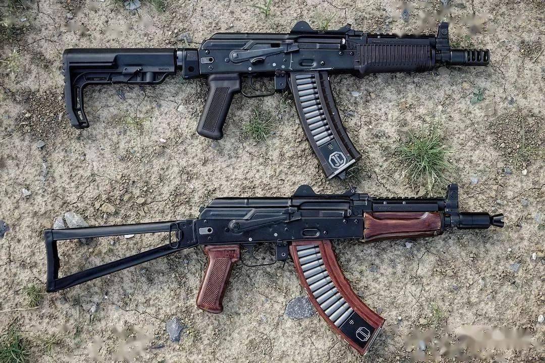 阿森纳公司武器图集挂着美国皮的保加利亚ak