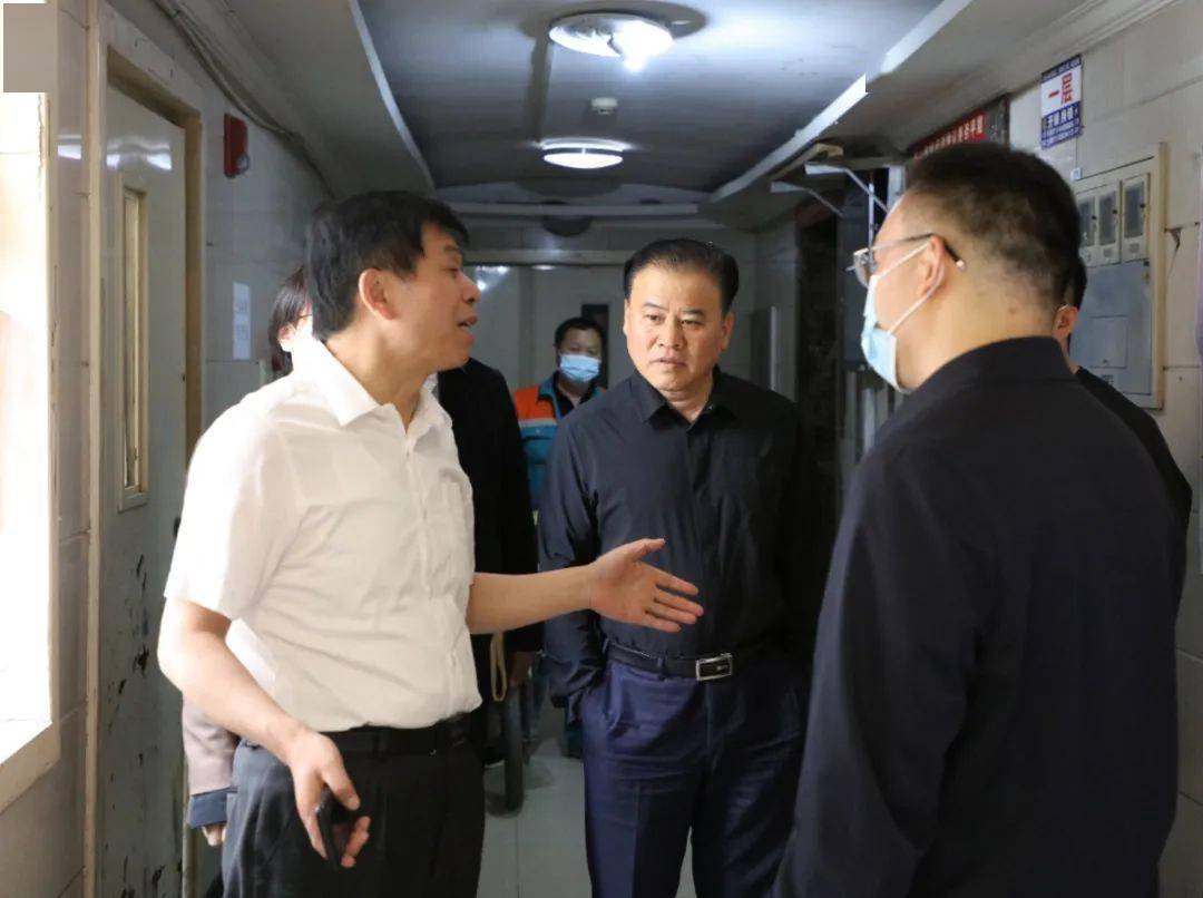 街道动态区委书记周立云到观音寺街道调研指导工作
