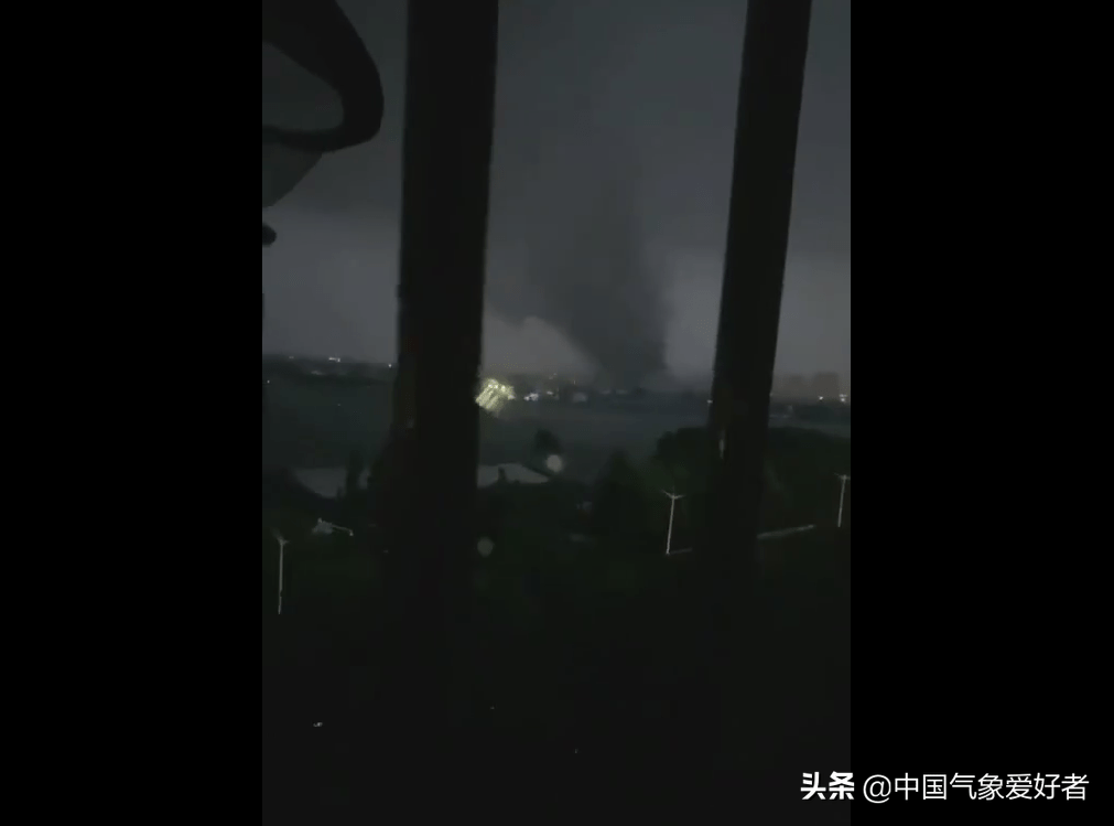 苏州盛泽发生龙卷风但大气能量还没到顶这些地方少出门