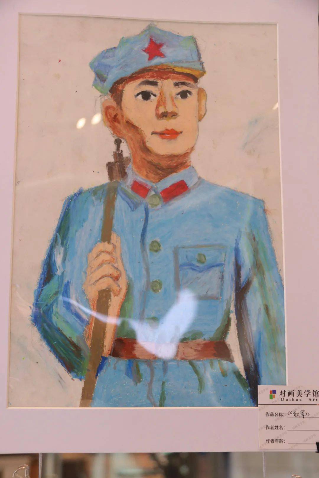 学党史 知党恩丨水头镇"童心向党"主题绘画展缤纷开场