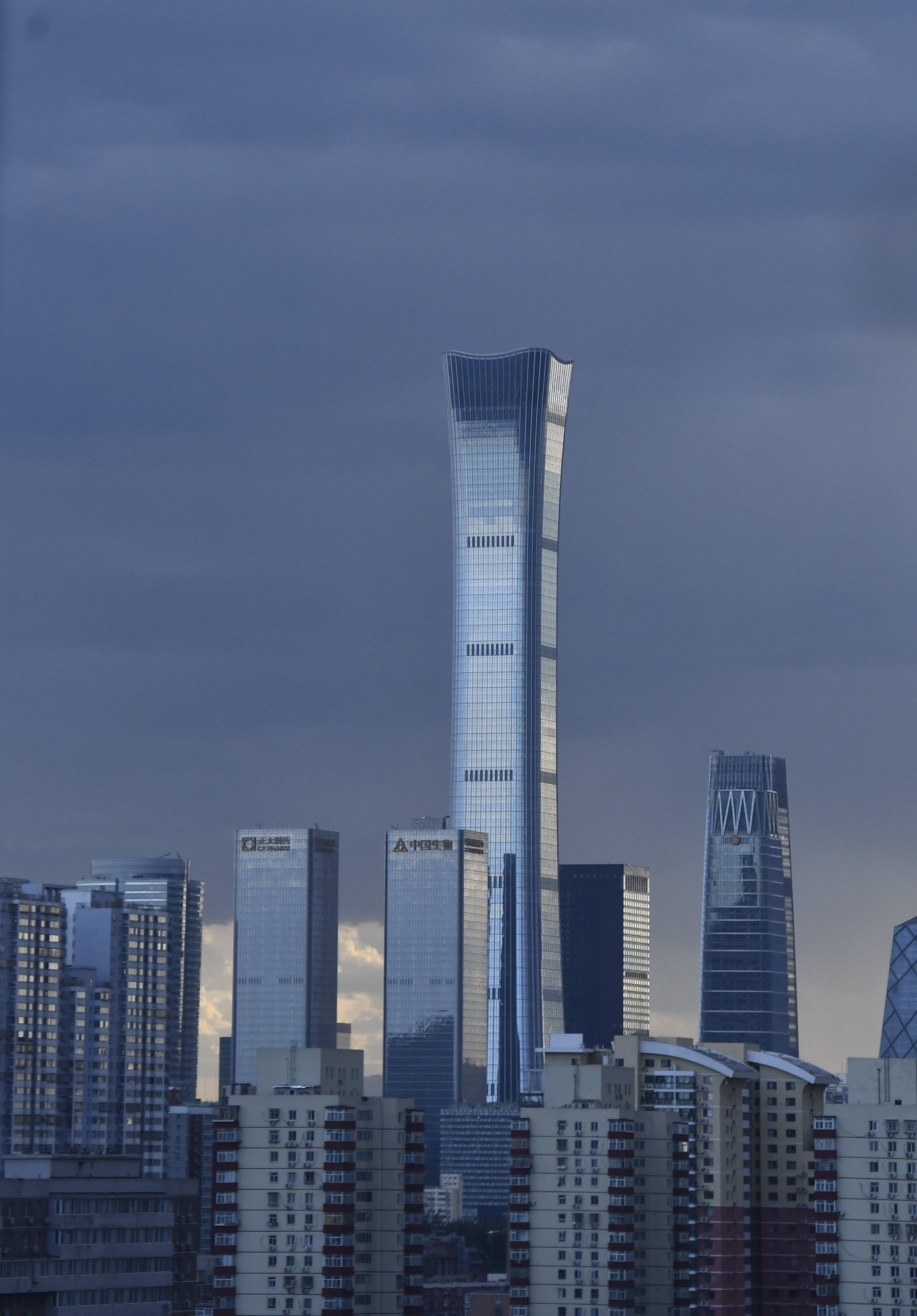 雨后北京_新华社