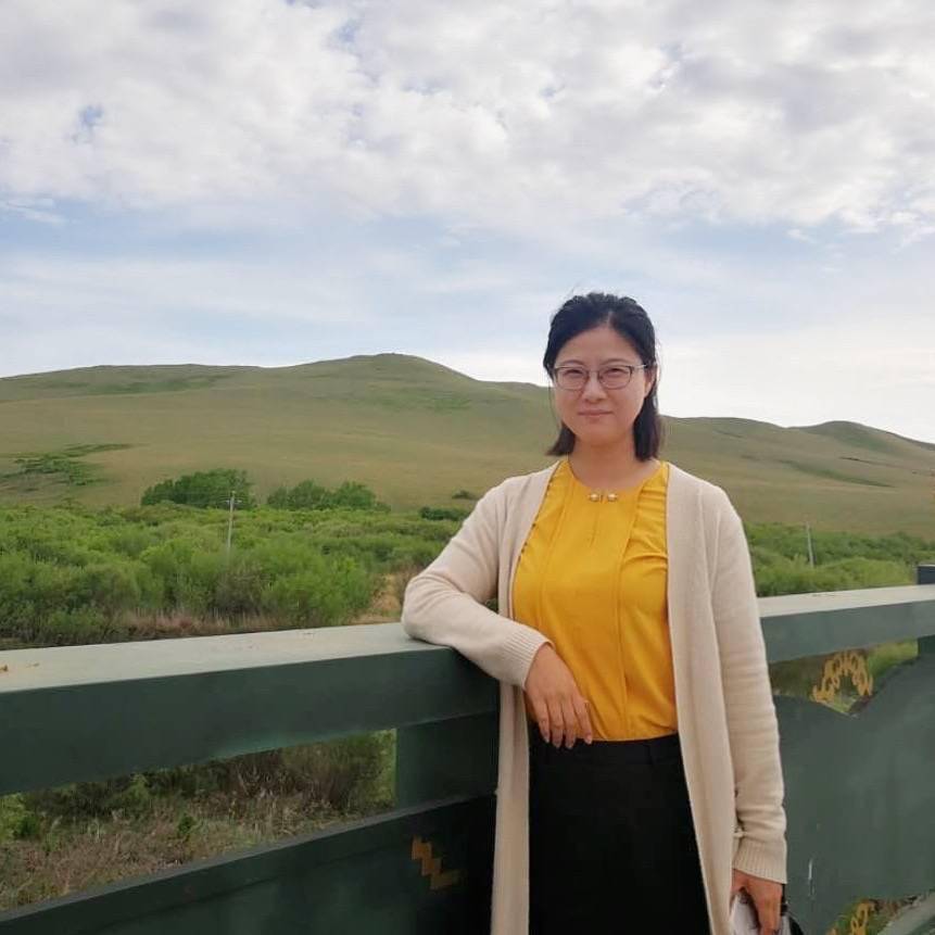 阿尔山扶贫干部岳青:扶贫接力 文旅融合 绘制阿尔山最美蓝图