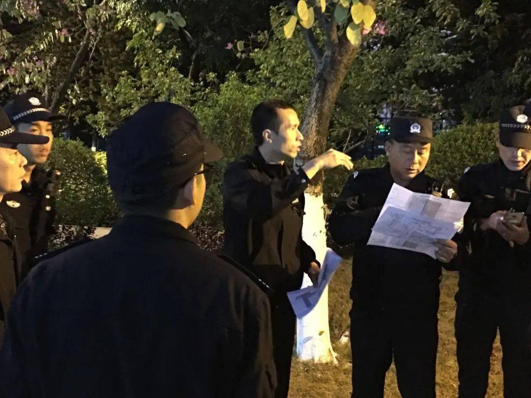 赖海文战疫一线的奔跑者