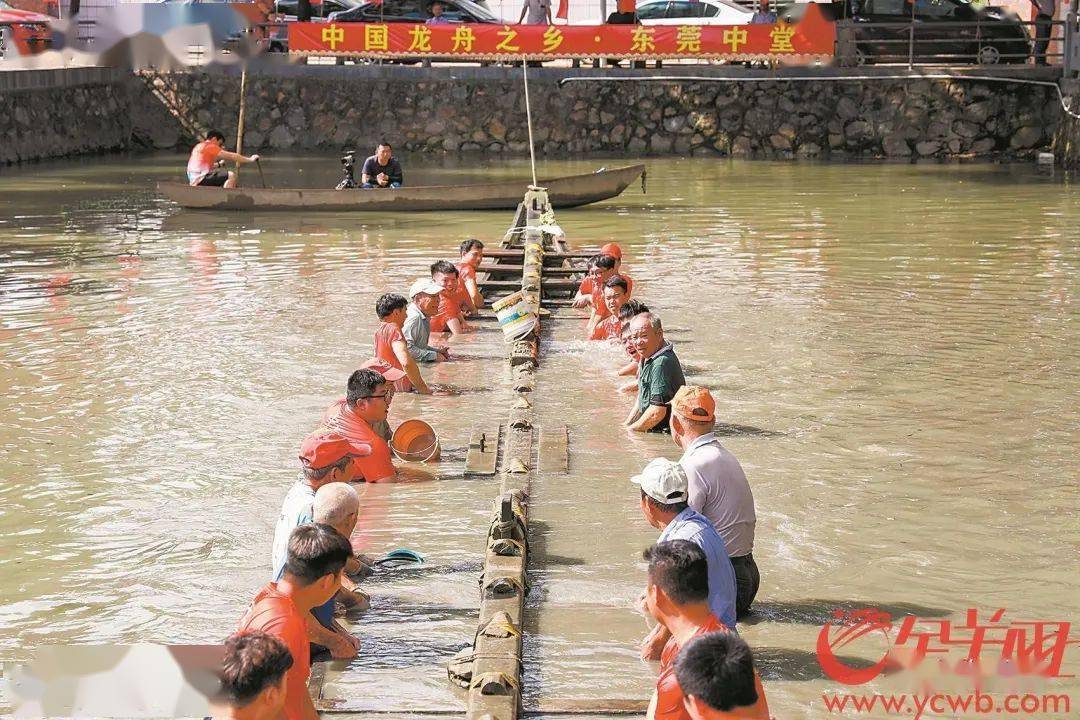 70年代曾在番禺大洲村发现了造于清顺治年间,埋于康熙年间的大龙舟