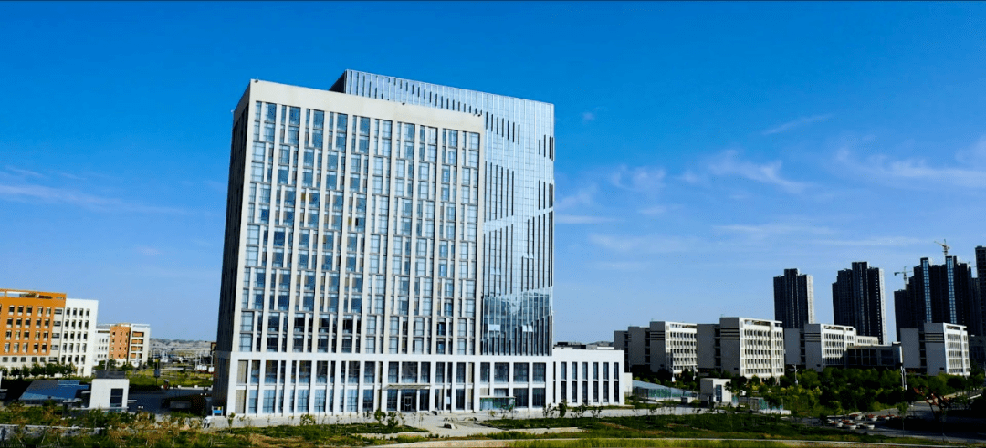 兰州现代职业学院 2021年招生简章 (中专版)