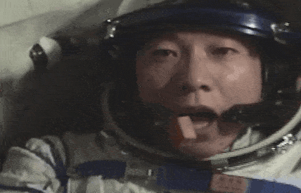 货物|超爽开箱！航天员要拆160多件“快递”？网友发现这个细节......