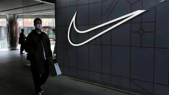 耐克ceo回应"nike属于中国,为中国服务",当天股价暴涨