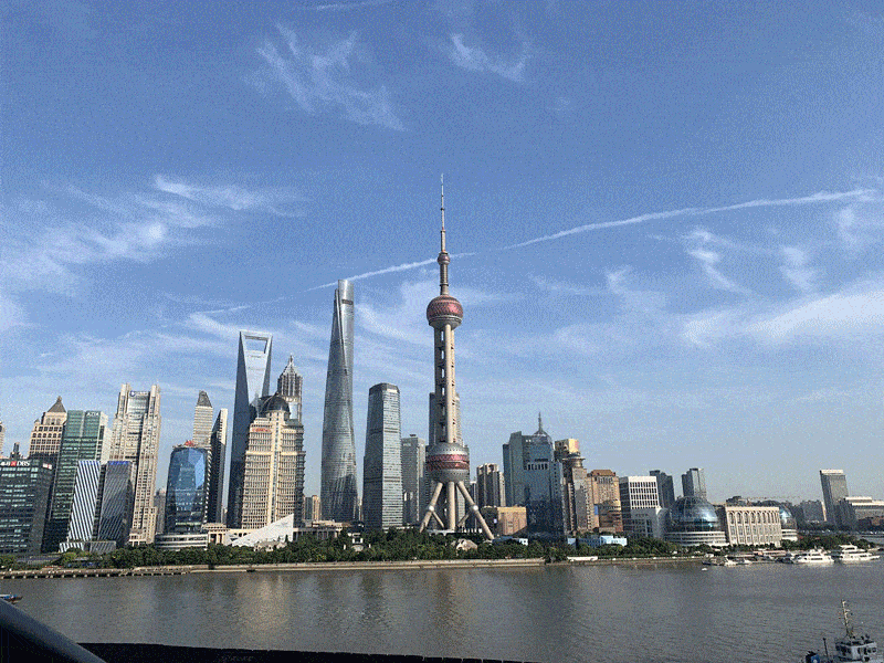 唯美的旋律 在大上海让无数人沉醉 如今的上海滩夜景也成了每个人