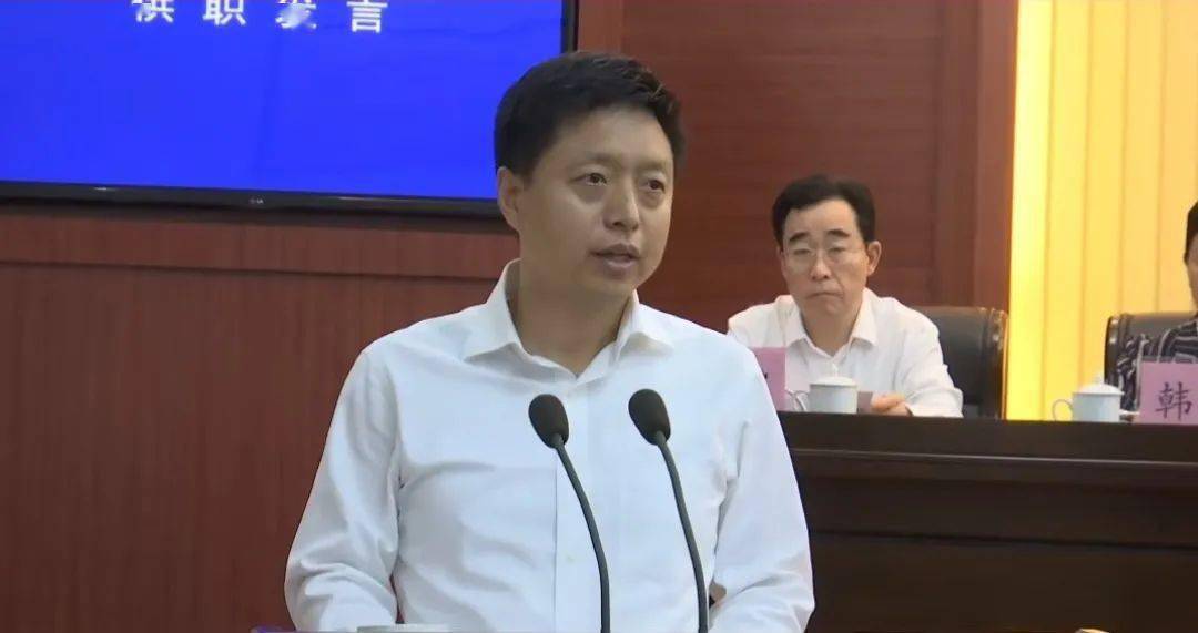 决定任命刘涛同志为许昌市人民政府副市长,代理市长
