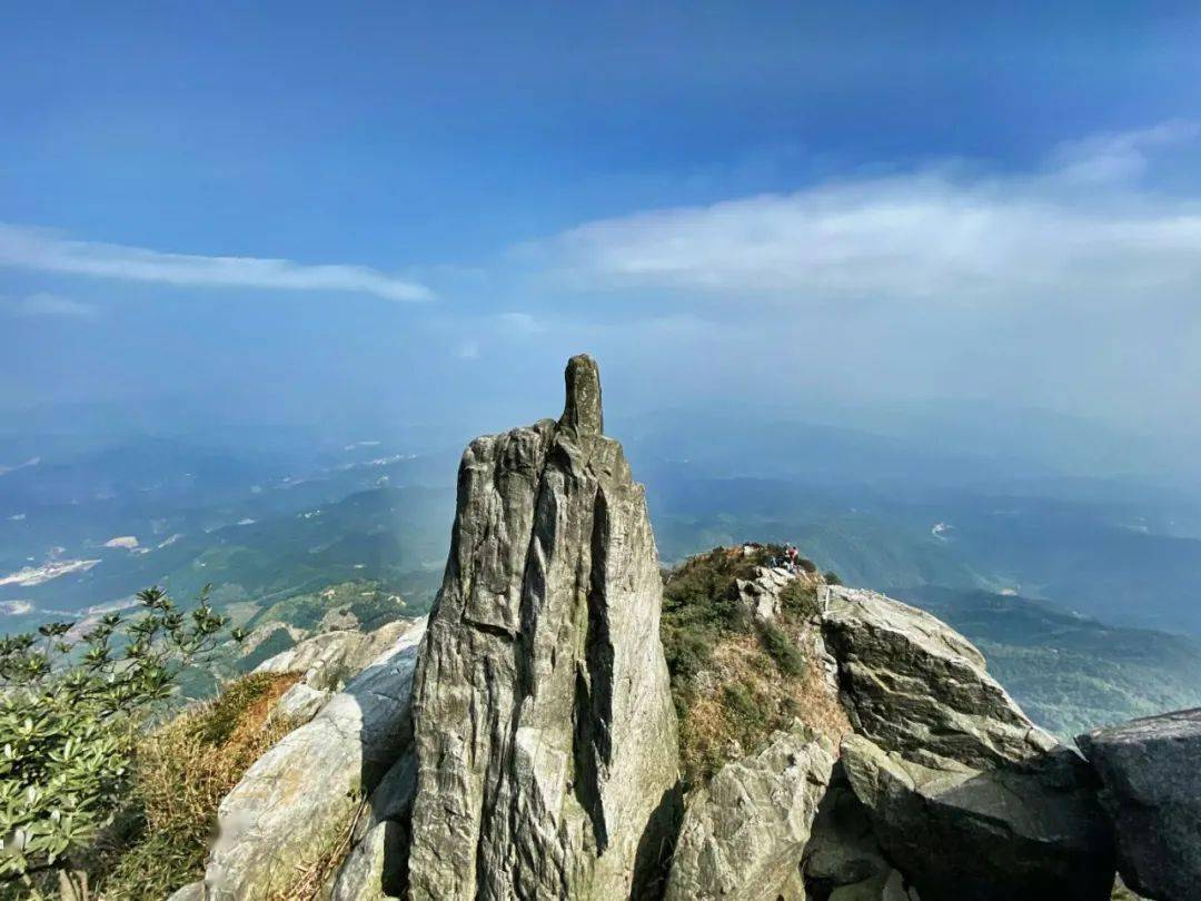 特价98【大罗山】每周六日,节假日天天出发:清城第一峰-大罗山丨惊险