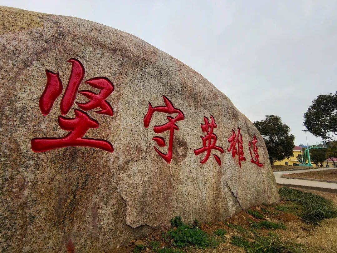 又一合成部队换装新型单兵作战系统 这次是两栖重型旅