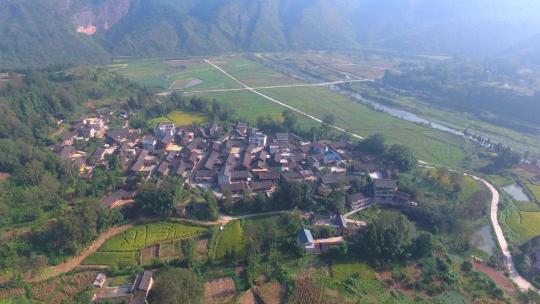 黄平县一碗水乡印地坝村"四度融合"扎实推进生态振兴