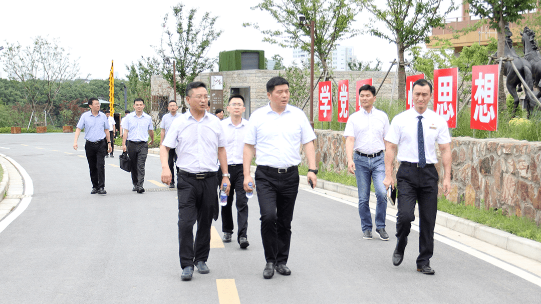 (来源:中共苏州市吴中区委党校) 7月13日下午 区委副书记顾玉琪到区