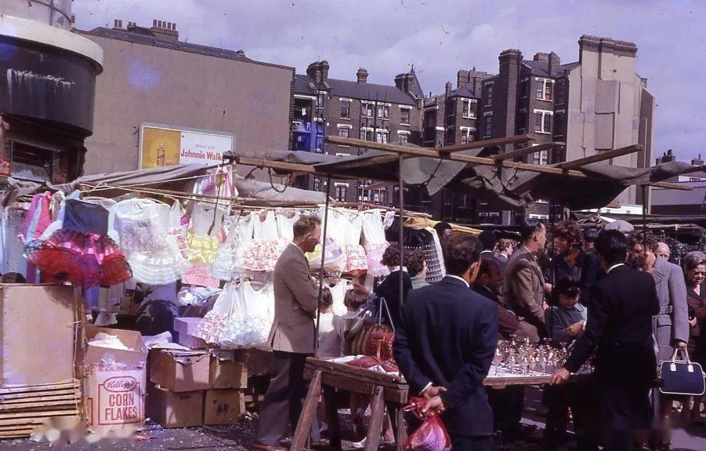 罕见彩色老照片,1962年的英国伦敦街景和著名建筑