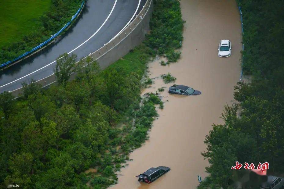 权威释疑:郑州暴雨是"千年一遇"吗?还要下多久?