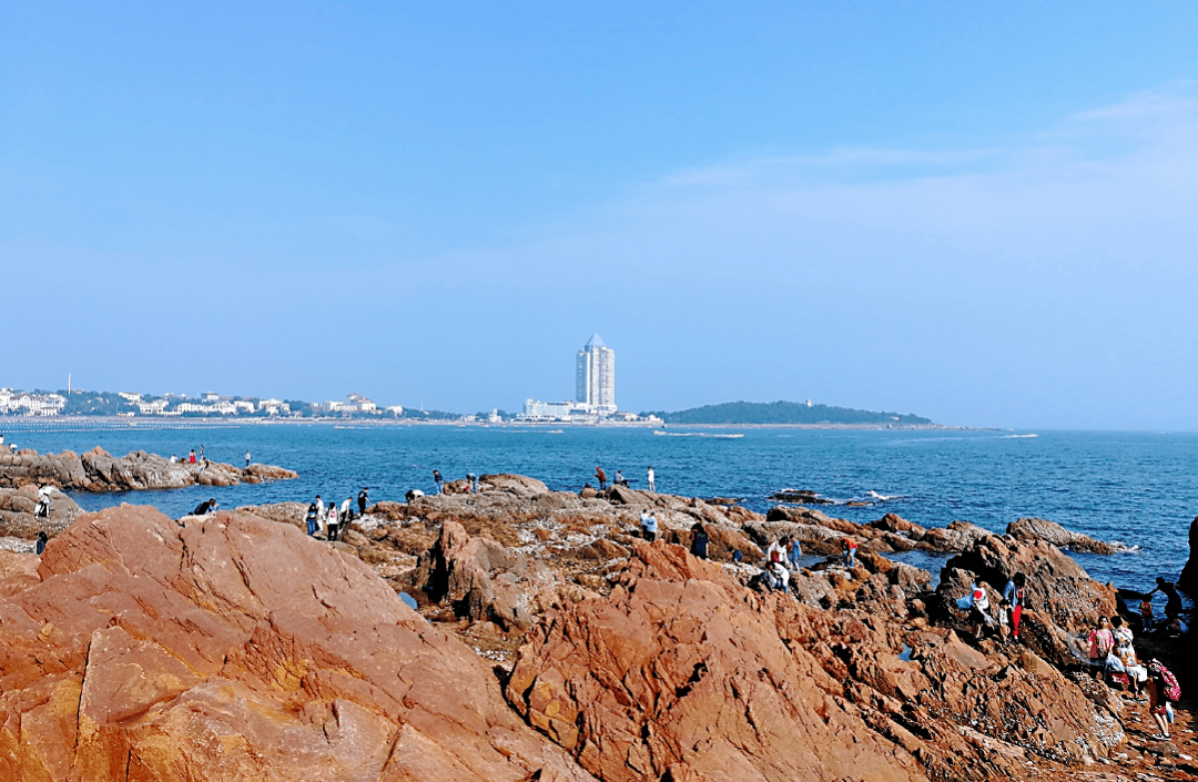 其实,天堂就在不远的地方,不必远走马尔代夫,青岛的海岛同样是一个