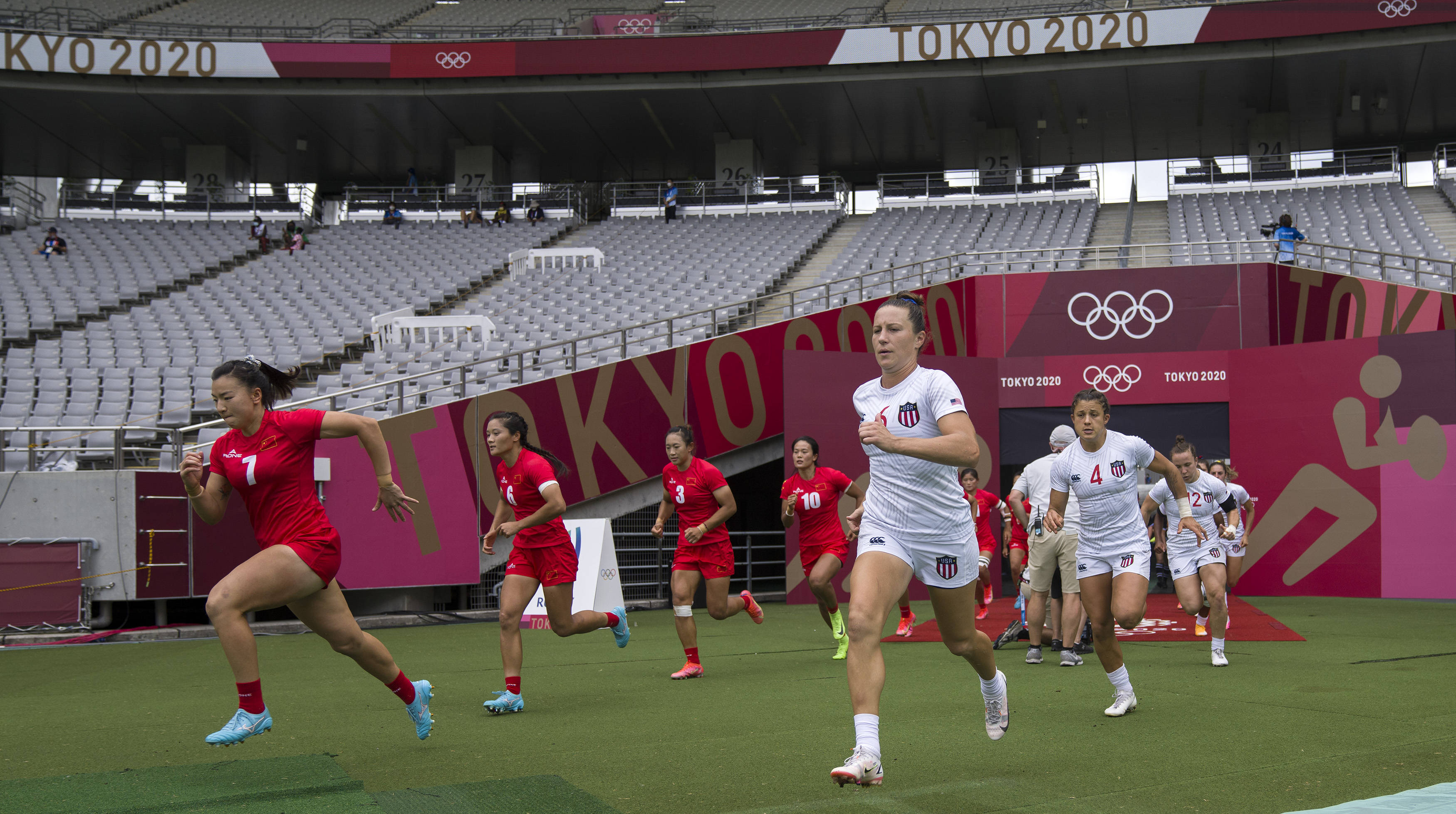 七人制橄榄球女子五至八名排位赛中国不敌美国