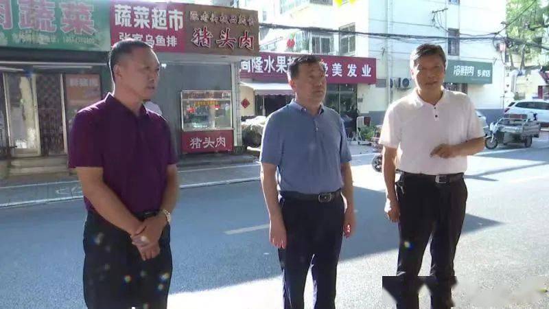 "关爱职工夏送清凉"区委常委,常务副区长曾凡玉走访慰问区市场监管局