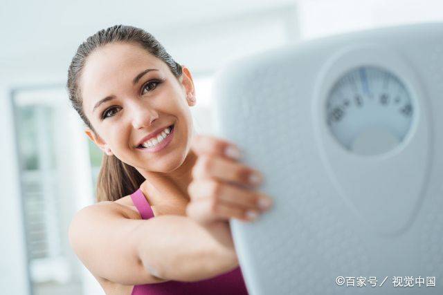 体重|减脂期，5个容易引起“体重上涨”的坏习惯，长胖总在不经意间