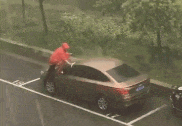 洗车等下雨,这事靠谱吗?
