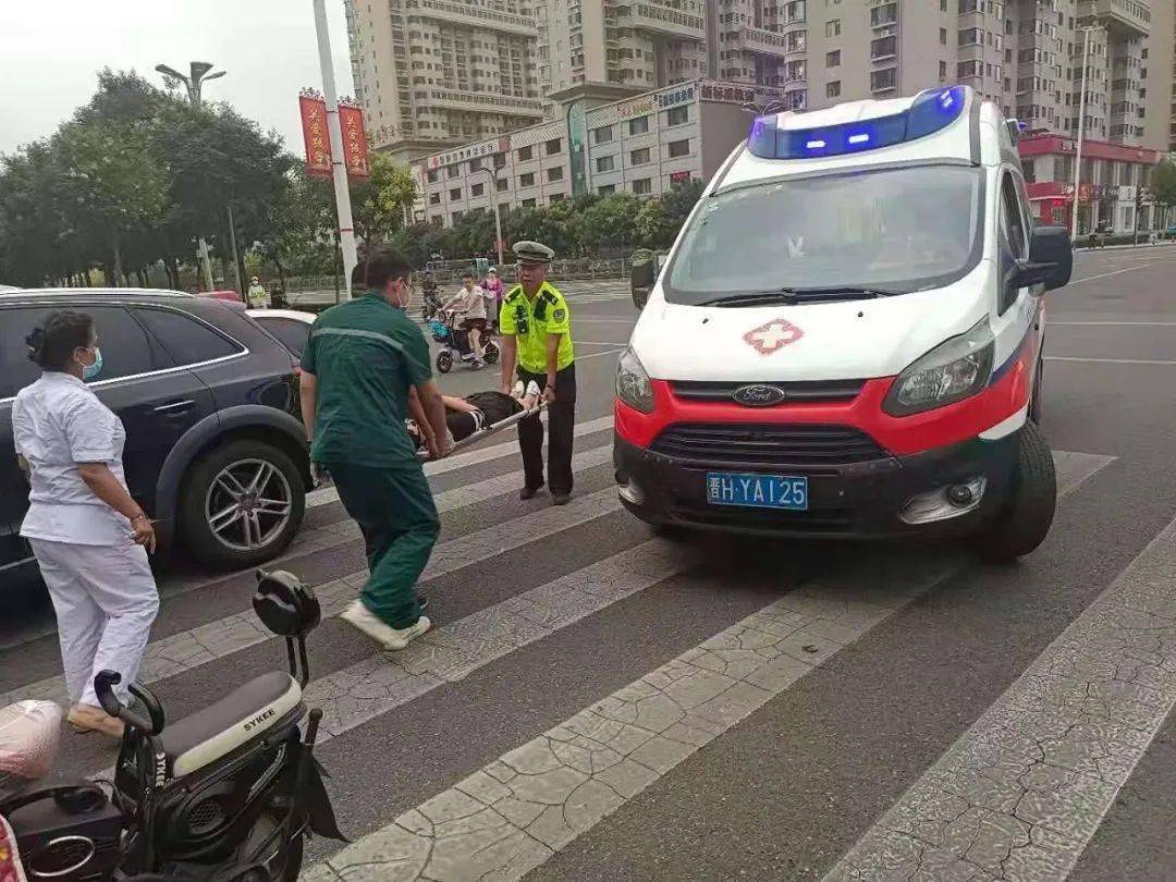 忻州:下午发生交通事故,救护车都来了!