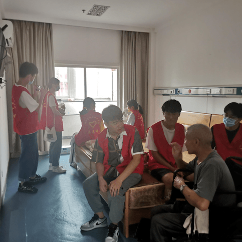 【暑期社会实践】健康传递构筑防疫阵地 守望相助关爱