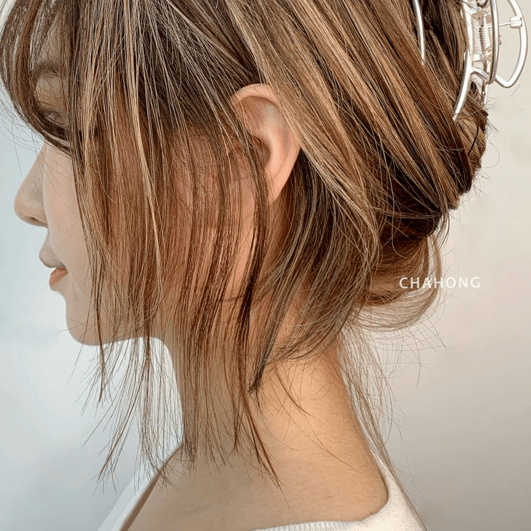 鲨鱼夹发型