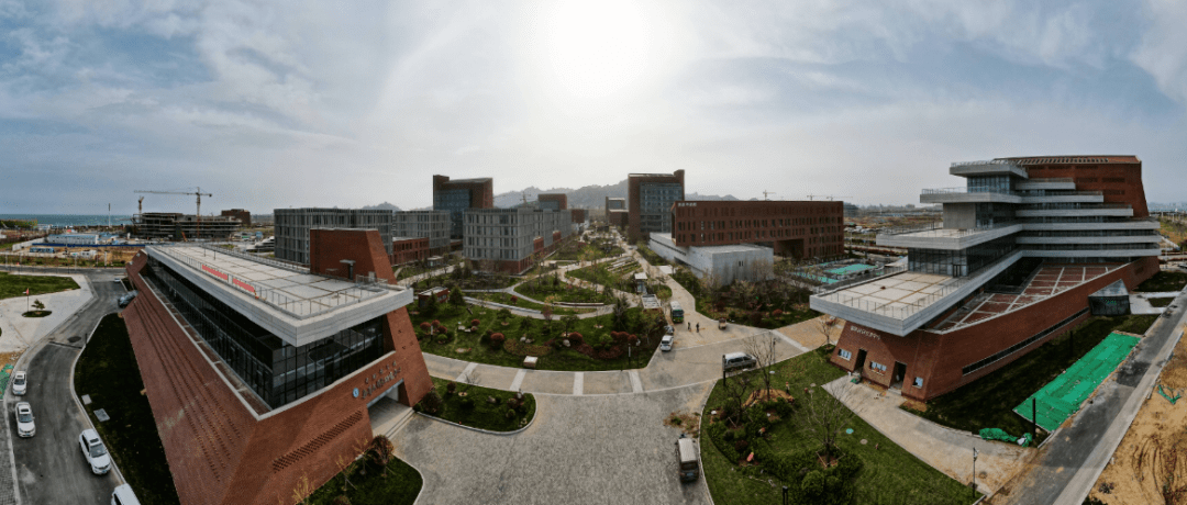 振奋人心西海岸大学城势不可挡