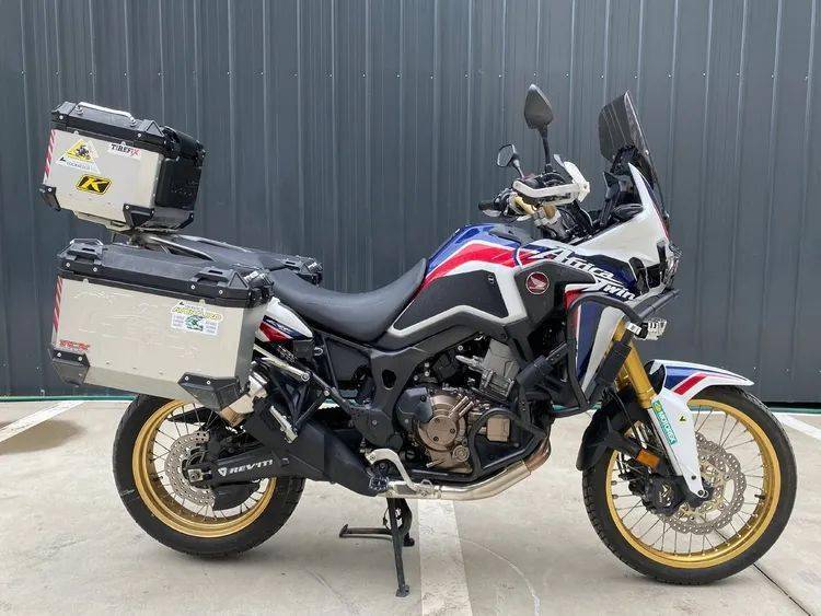 转让2019年大贸本田非双67crf1000