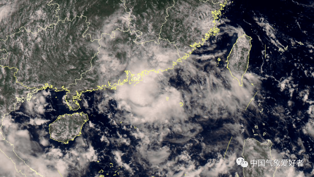 8月31日白天广东沿海的东风波,来自风云4号卫星云图