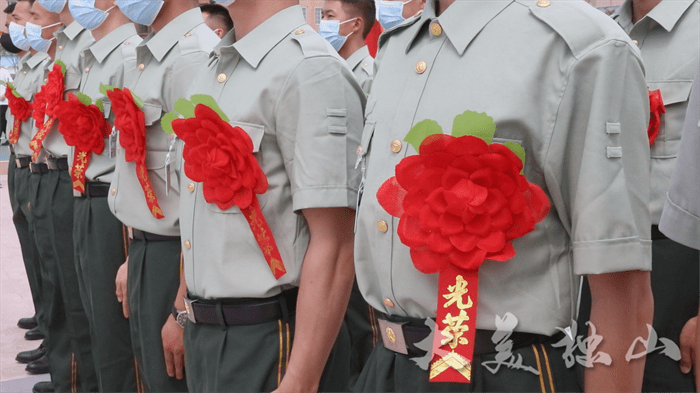 独山:又是一年退伍季,迎接"最可爱的人"回家