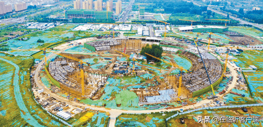 临沂奥体中心雏形初现