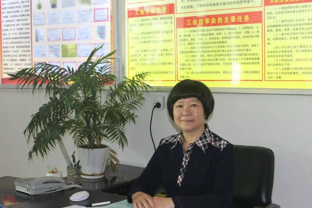 more03杨爱红执委工作室安溪县党外知识分子联谊会妇联执委她常年深耕