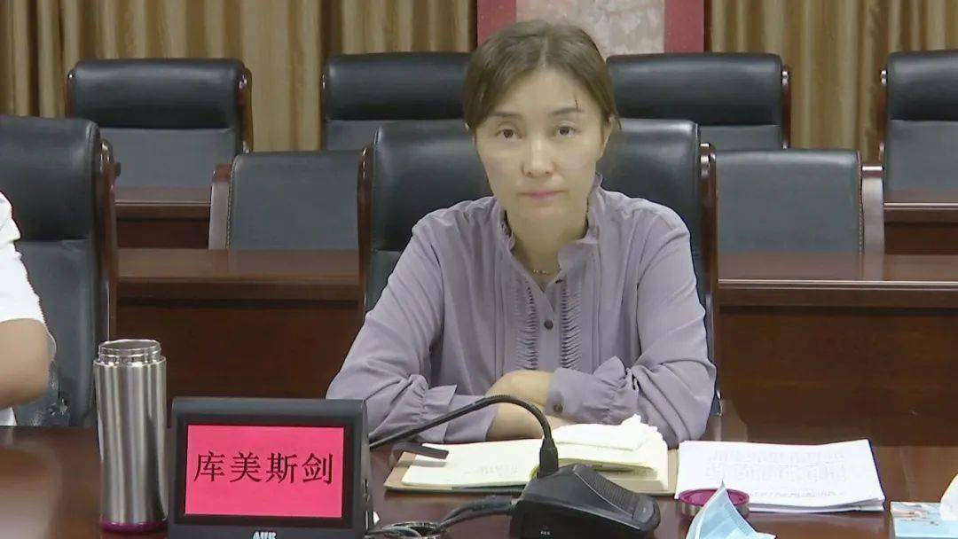 【时政要闻】阿克塞县化解国有土地上已售城镇住宅历史遗留"登记难"