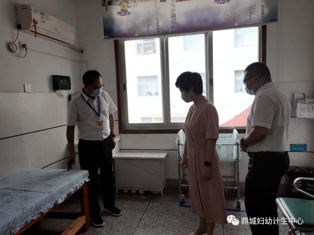 宋雨泓到鼎城妇幼督导检查文明城市创建工作