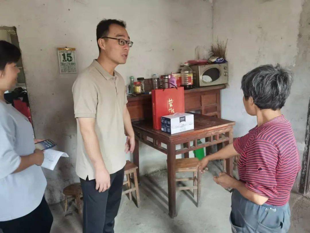 团市委赴青阳县陵阳镇南阳村开展定点帮扶工作